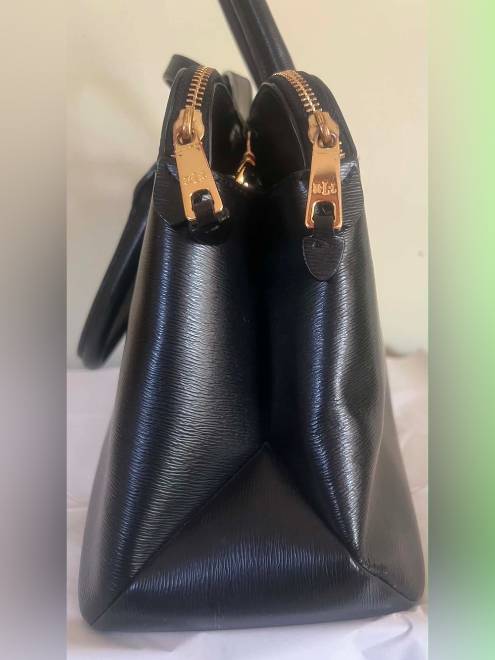Ralph Lauren Black Leather Satchel with Gold Logo Tag Accent - Picture 12 of 13
